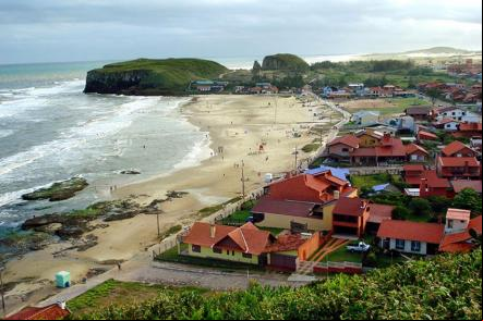 Praia da Cal vista do Morro do Farol - Foto: Tetraktys (Licen
