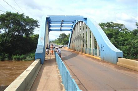 Ponte velha sob o Rio Miranda - Foto: Gustavo Siqueira (Licen