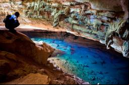 Gruta Azul - Chapada Diamantina (Iraquara-Ba) Foto: Acony Santos - Discover Chapada